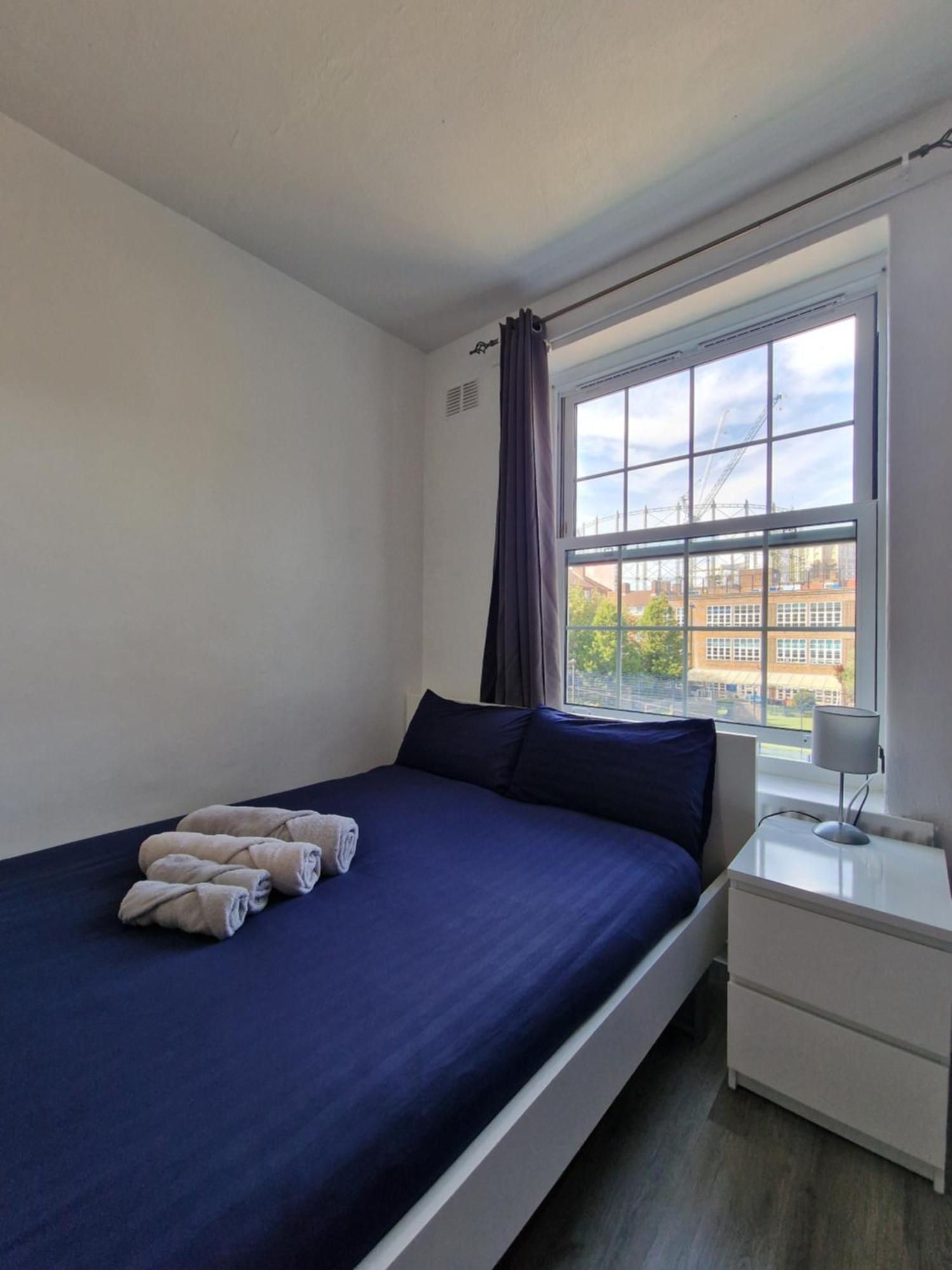 Comfortable 2 Bedrooms Flat In Oval Appartement