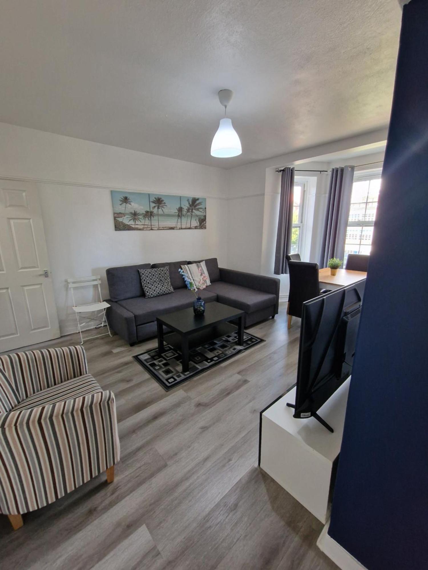 Comfortable 2 Bedrooms Flat In Oval Appartement Londres