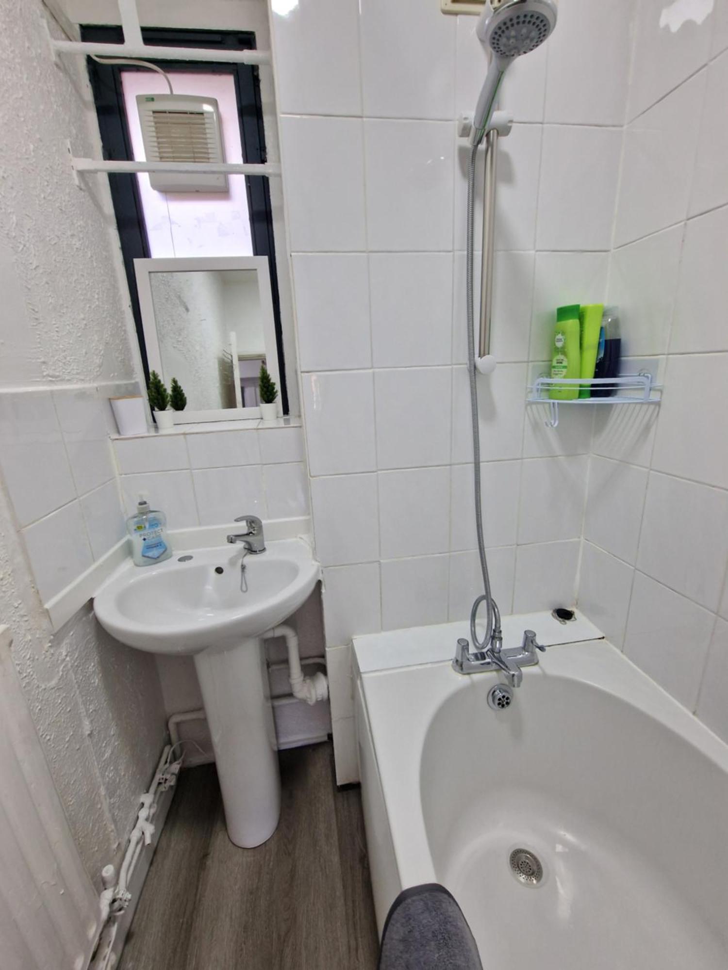 Comfortable 2 Bedrooms Flat In Oval Appartement Londres
